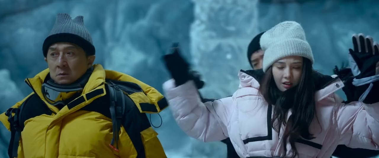 A Legend (2024) WEBRip English 720p x264 AVC AAC 2.0.mkv.0004